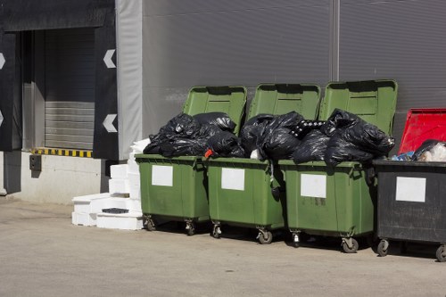 Residential and commercial skip hire options